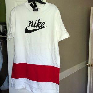 Nike dress NWT